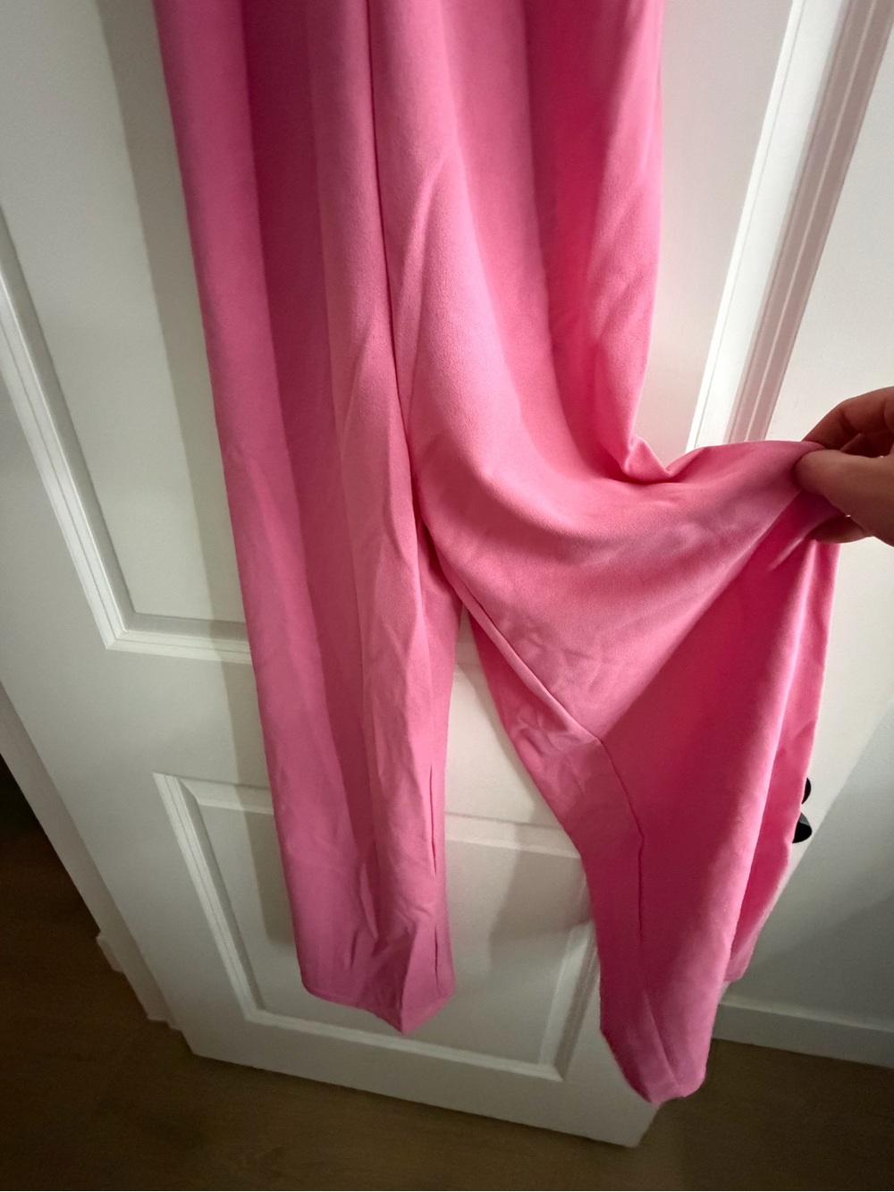 Sleeveless Pink Cross-Back Maxi Dress - Picture 3 of 7